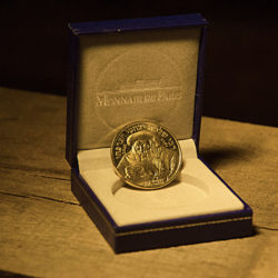 piece-monnaie-de-paris-rachi-troyes-ecrin
